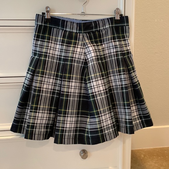 Tommy Hilfiger green plaid gothic Skirt - Picture 4 of 4